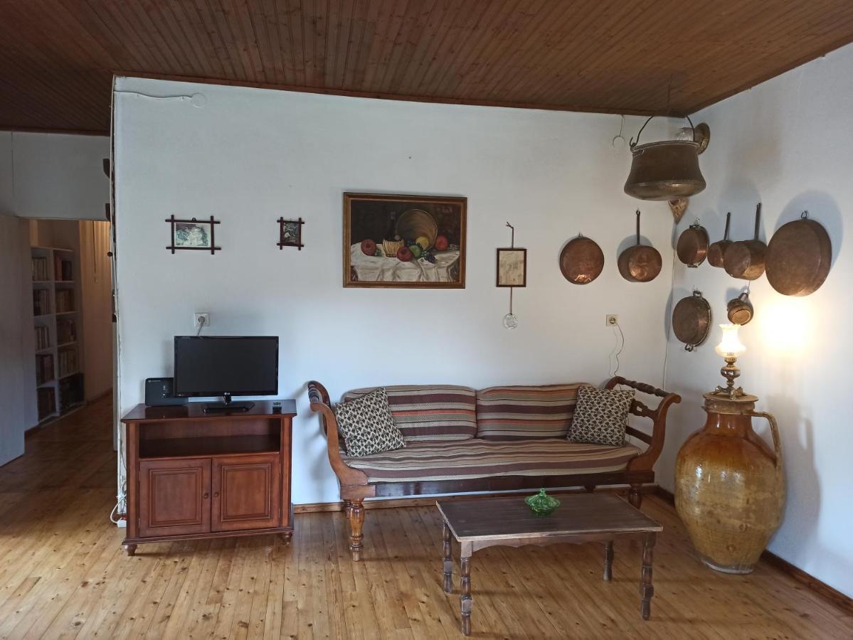Tailors House Makratika