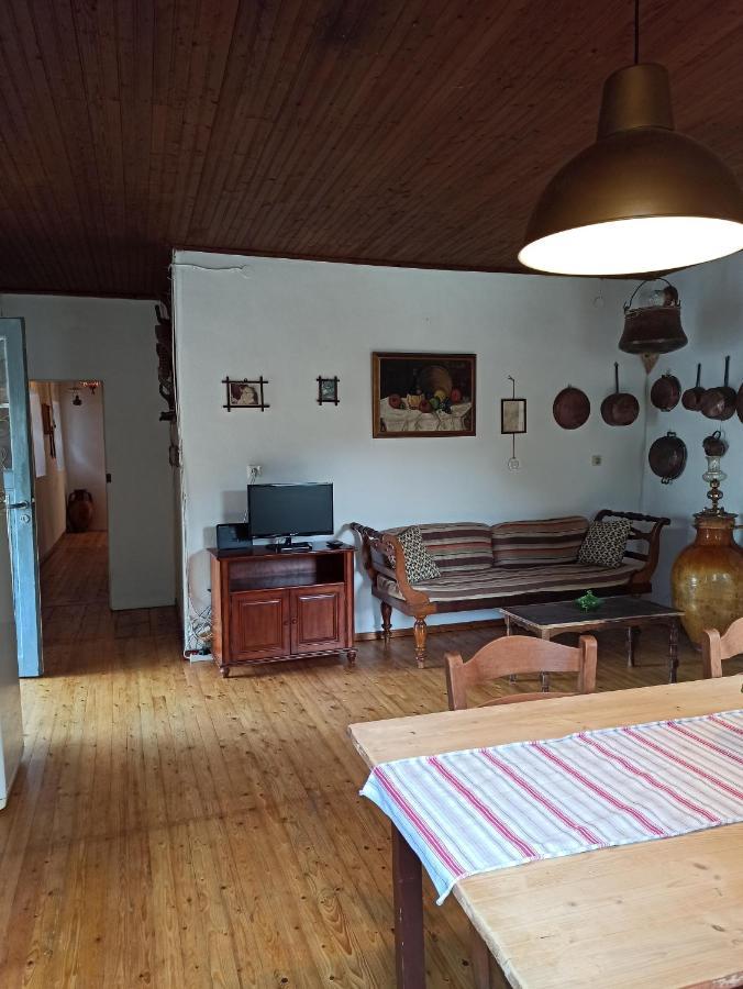 Apartment Tailors House *