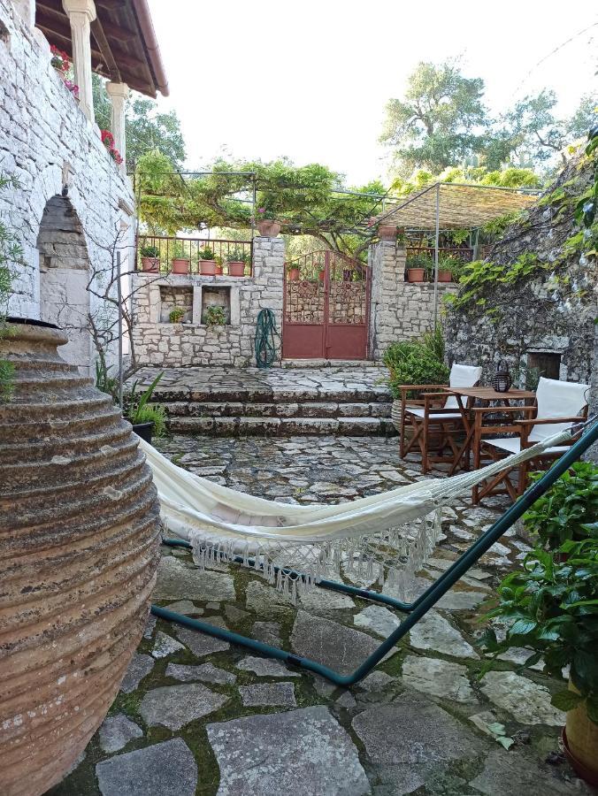 Tailors House Apartment Makratika