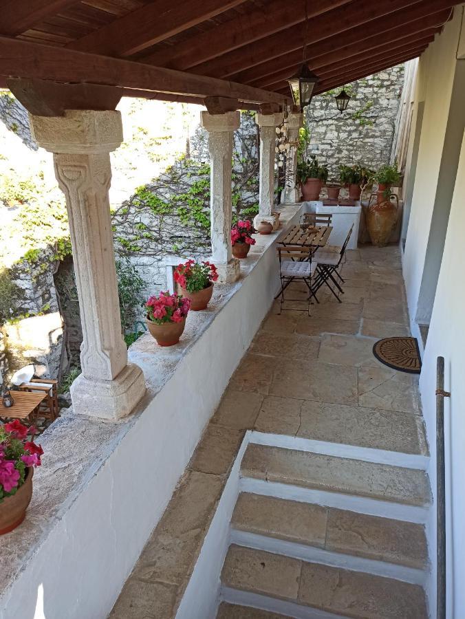 Apartment Tailors House Makratika