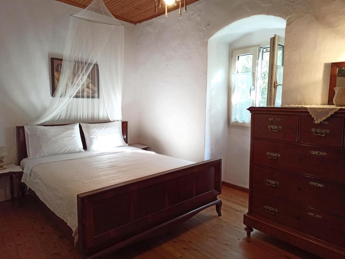 Tailors House Makratika